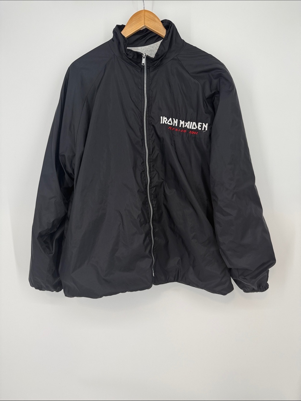 Iron Maiden Brave New World Tour 2001 Black Zip-Up Windbreaker Jacket